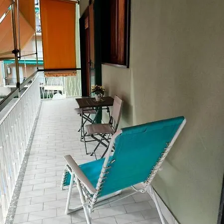 Apartment Casa Aura *